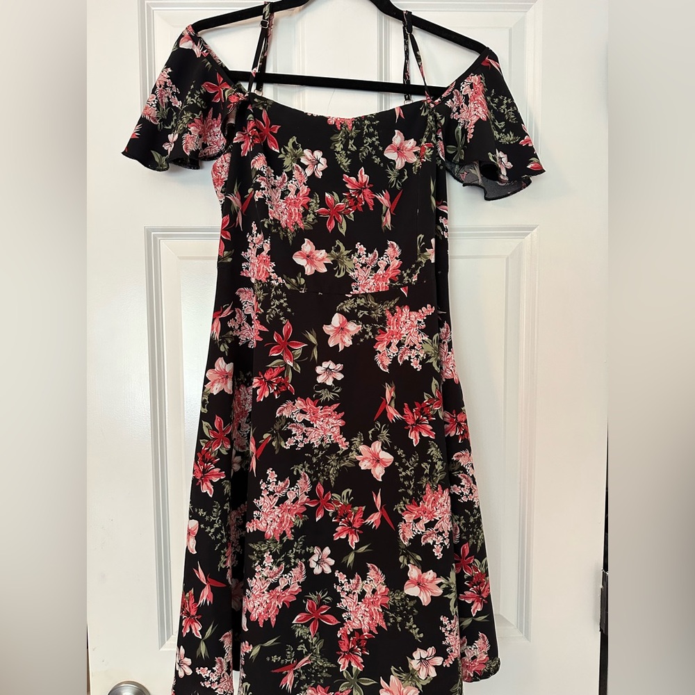 SHEIN Curve Womans Cold Shoulder Style Dress size 0X